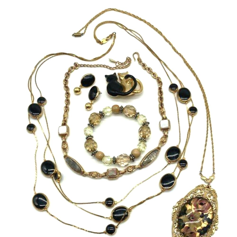 Quality Fashion Jewelry Bundle- Gold Tone Warm & Black Accent With Cat Brooch